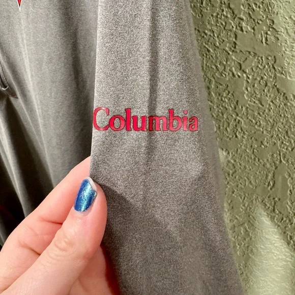 Columbia Wisconsin Badgers Pullover - Picture 3 of 4